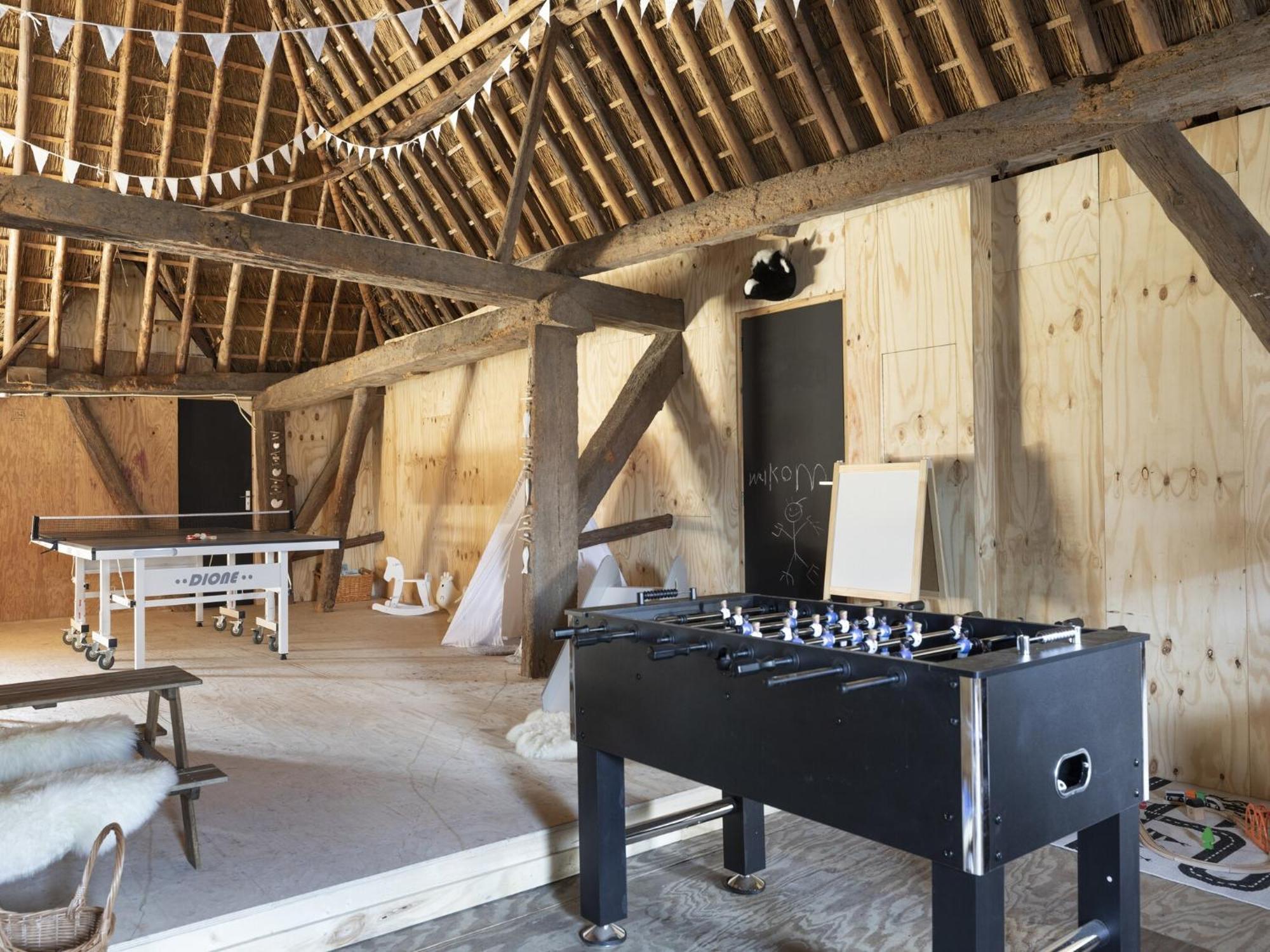 Luxuriously Restored Farmhouse With Trendy Interior Close To Sea And Forest Groet Exteriör bild
