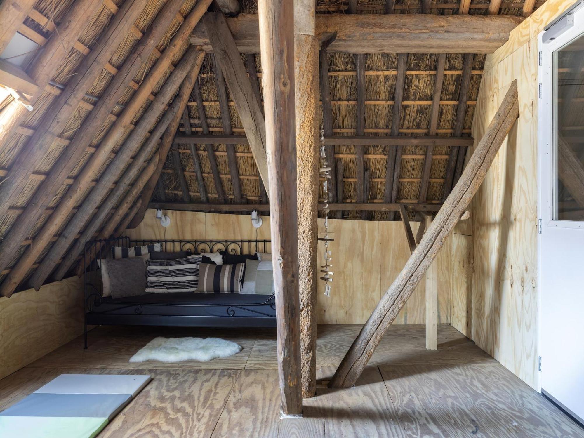 Luxuriously Restored Farmhouse With Trendy Interior Close To Sea And Forest Groet Exteriör bild