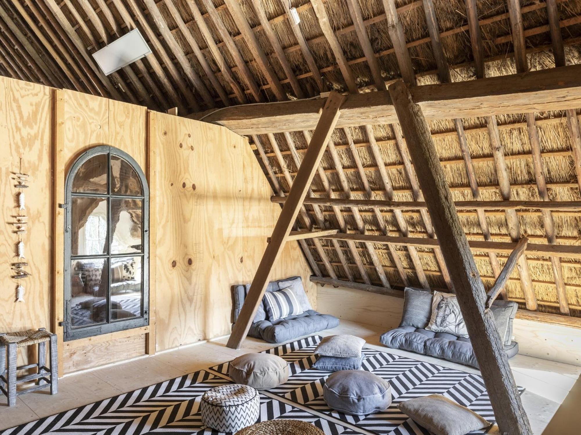 Luxuriously Restored Farmhouse With Trendy Interior Close To Sea And Forest Groet Exteriör bild