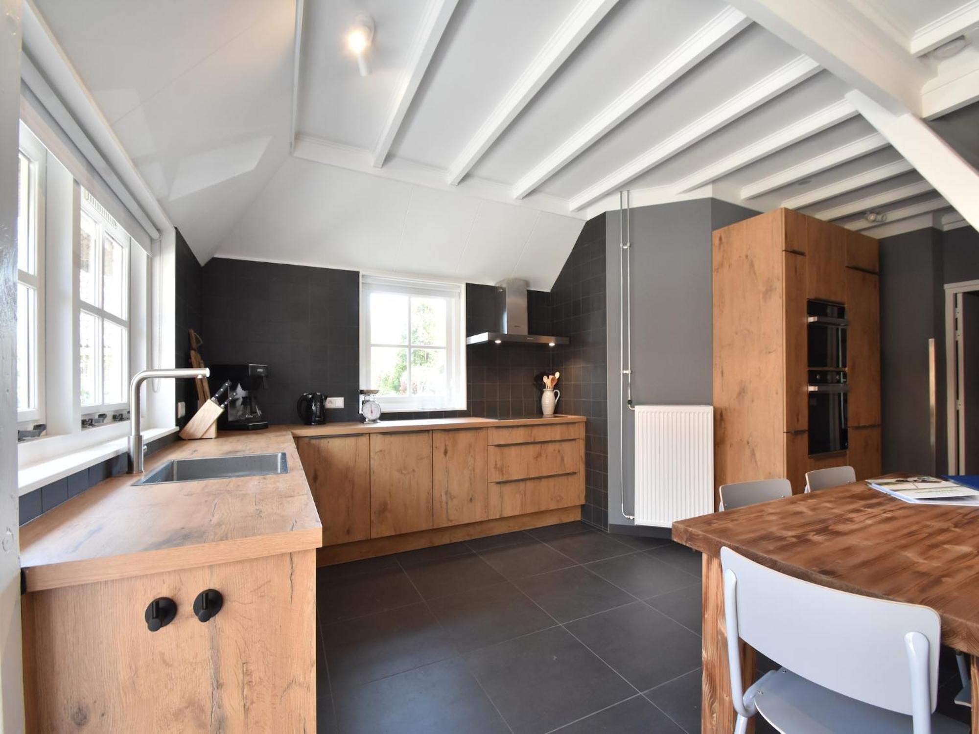 Luxuriously Restored Farmhouse With Trendy Interior Close To Sea And Forest Groet Exteriör bild
